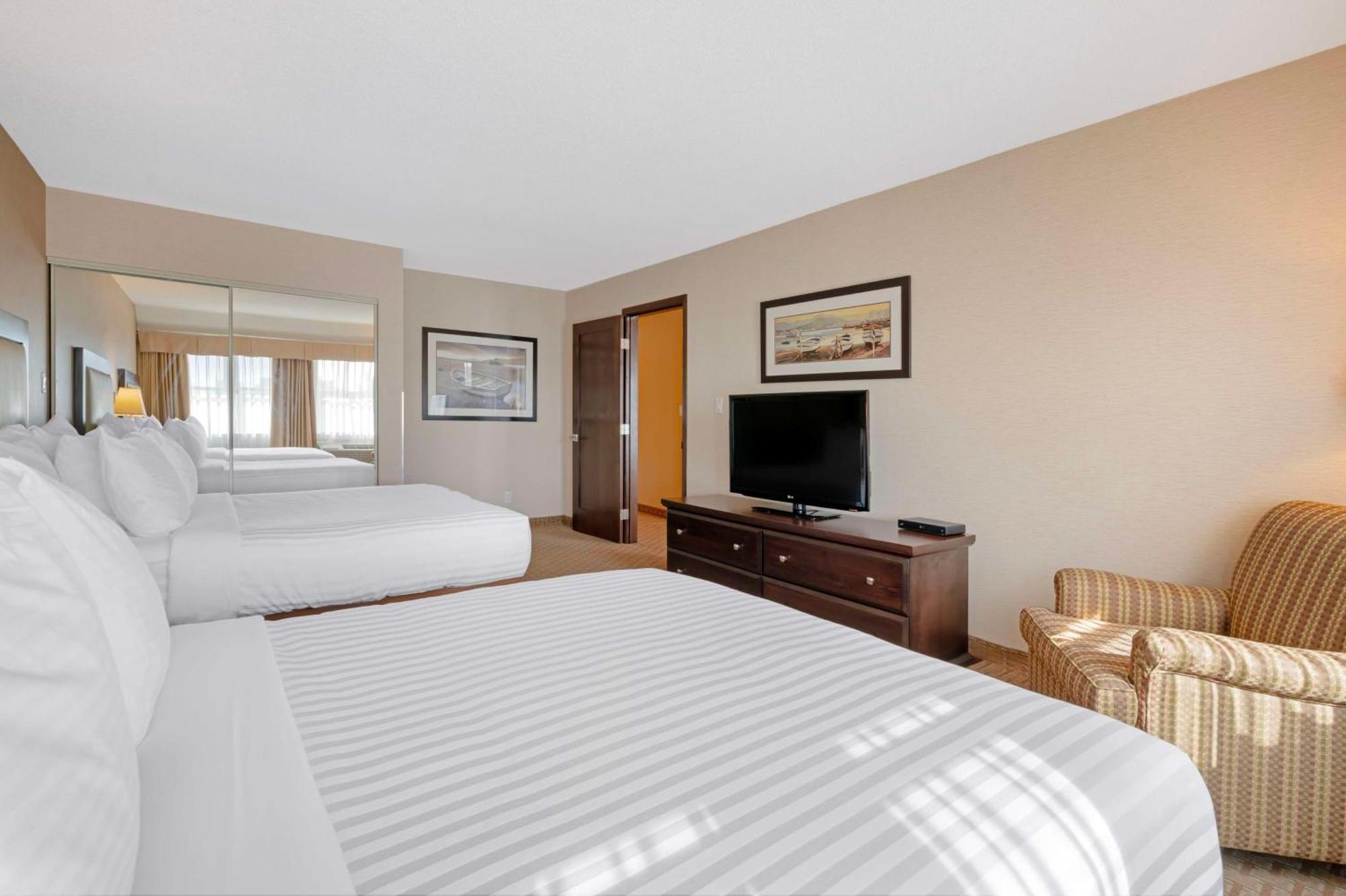 Best Western Plus Emerald Isle Hotel Sidney Buitenkant foto