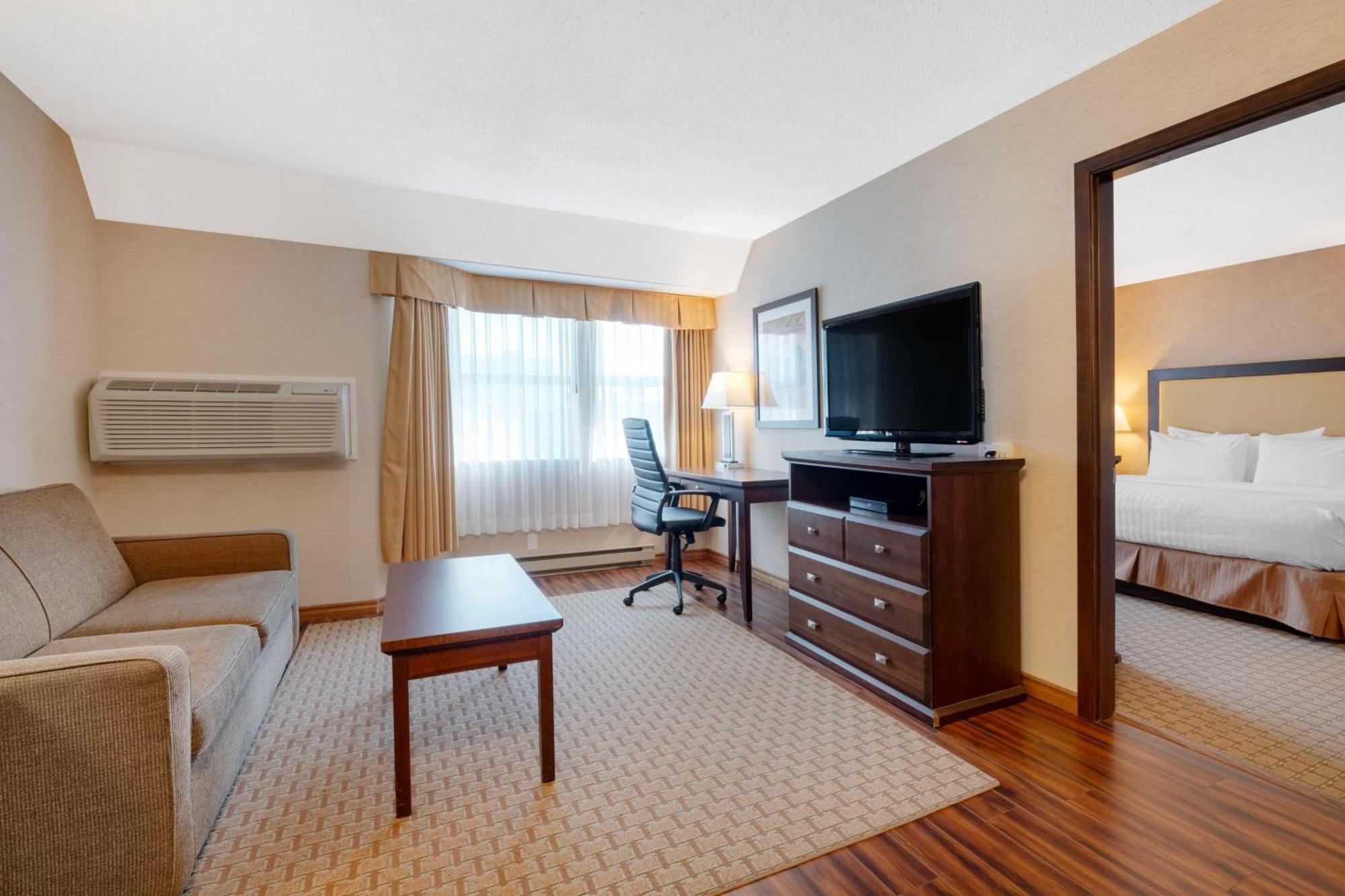Best Western Plus Emerald Isle Hotel Sidney Buitenkant foto