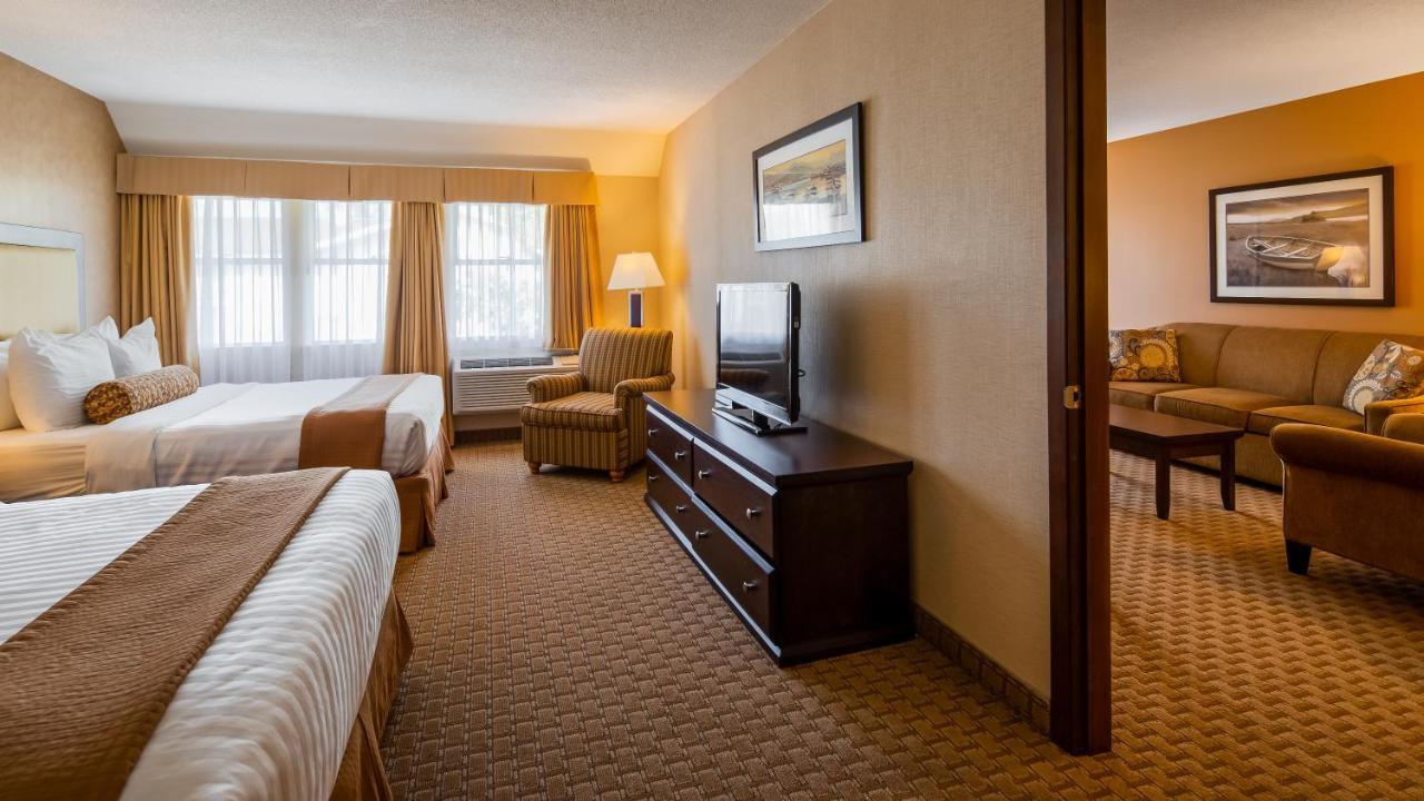 Best Western Plus Emerald Isle Hotel Sidney Buitenkant foto